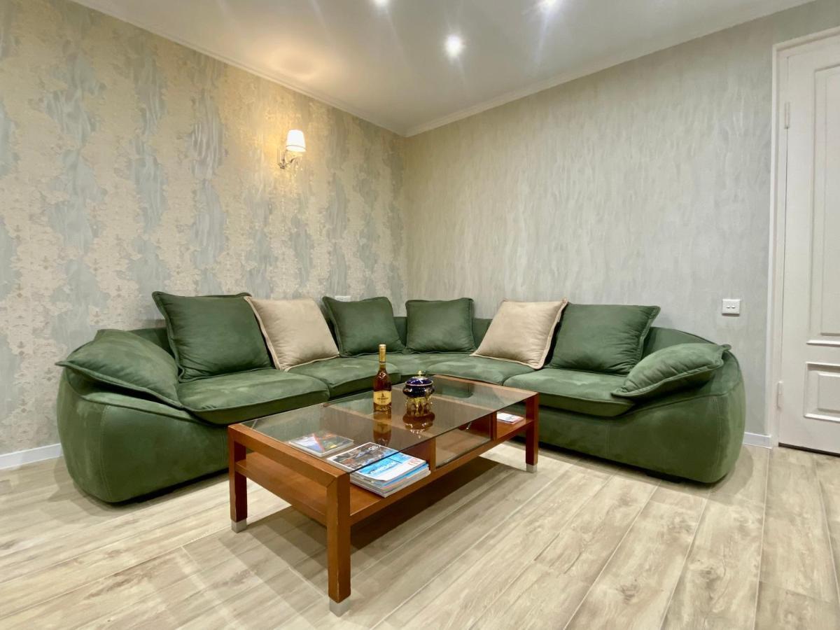 Spacious Dinamo Apartment Tbilisi Zewnętrze zdjęcie