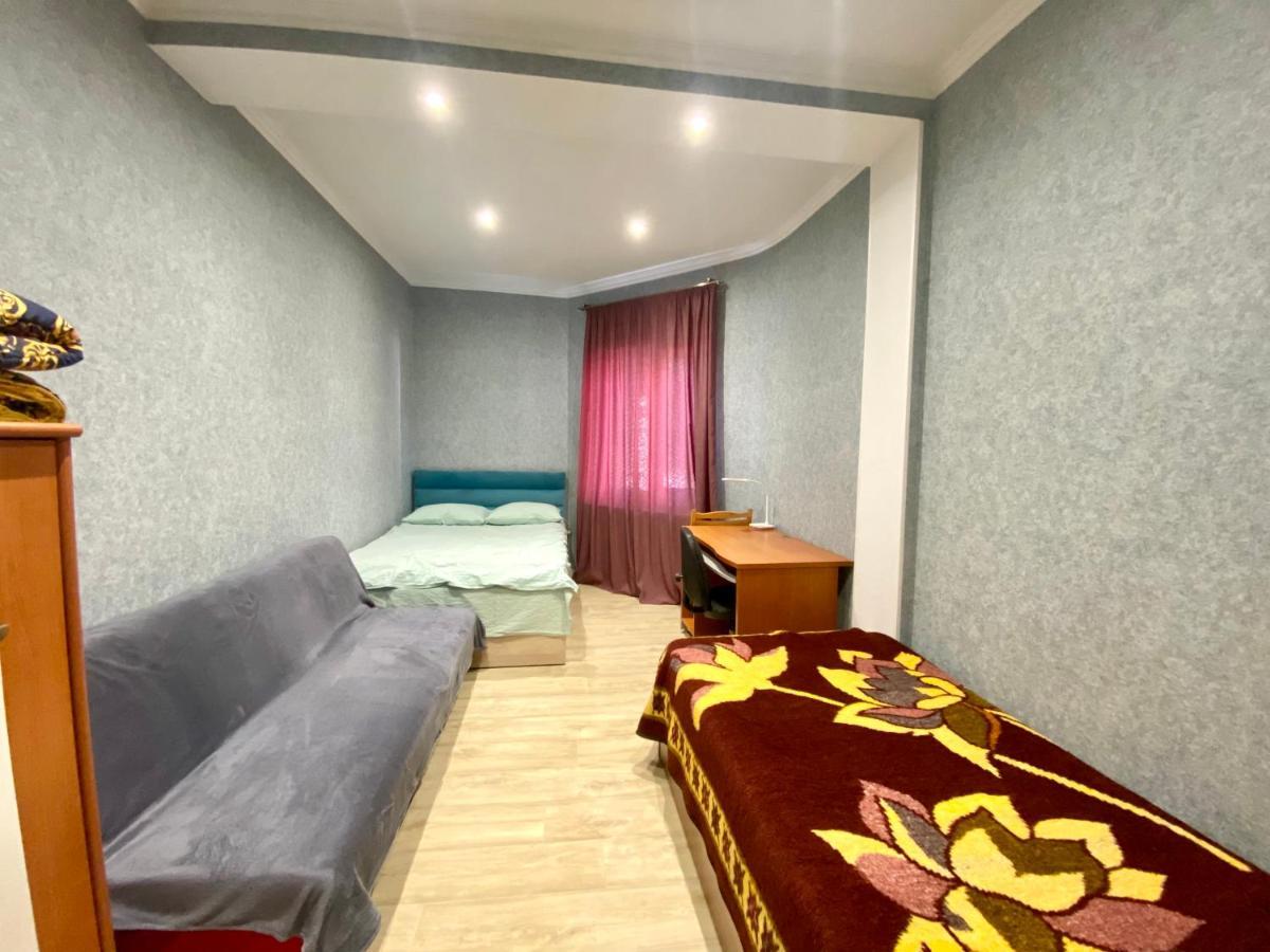 Spacious Dinamo Apartment Tbilisi Zewnętrze zdjęcie